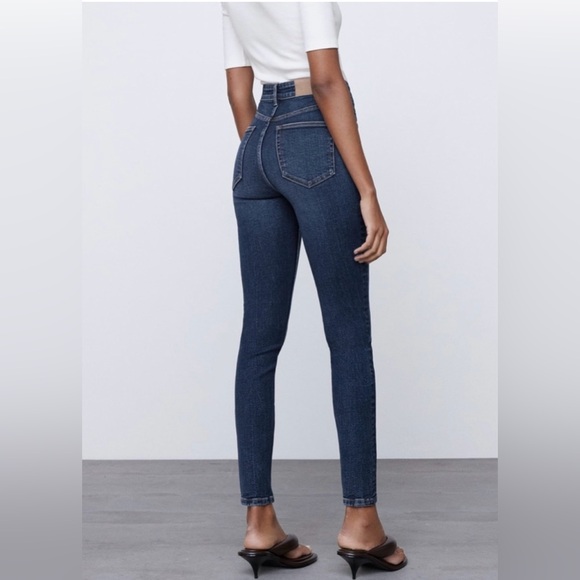 Zara High-rise Skinny Jeans 8 - Picture 2 of 5